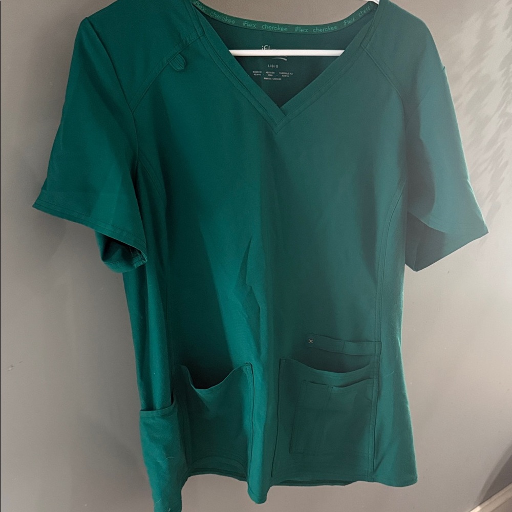 Cherokee Green Women's Scrub Top
